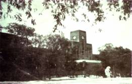 H:\2018工业大学zoty中欧体育全站官网宣传片资料（全）\图片资料B\老校区02.jpg
